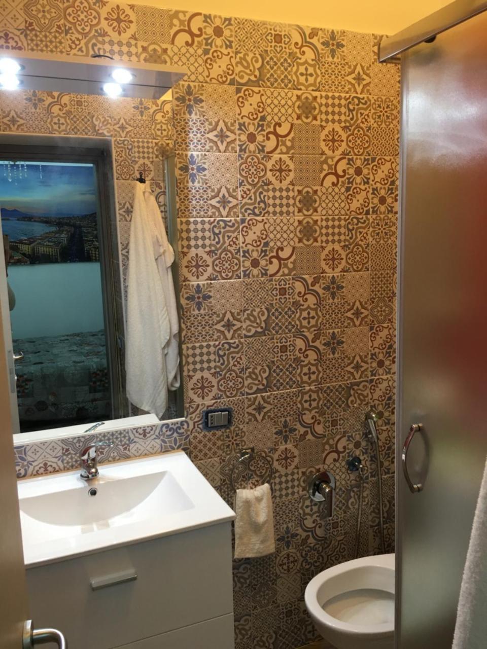 Na Tazzulel E Cafe Bed & Breakfast Napoli Dış mekan fotoğraf